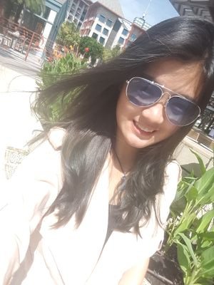 veraever's profile picture. FIKOM UMN'13