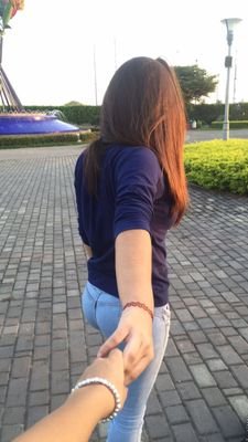 TahishiFlores's profile picture. 