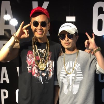 Taichi 入場曲に Ak69 Official さん 久々に地上波で観た 歌いながらリング横までとかやばめ 勝利して井岡一翔4階級制覇へ Ak69 ロッカールーム 井岡一翔 ボクシング Taichi 入場曲に Ak69 Official さん 久々に地上波で観た 歌いながらリング横までとかやばめ 勝利して井岡一翔4階級制覇へ Ak69 ロッカールーム 井岡一翔 ボクシング