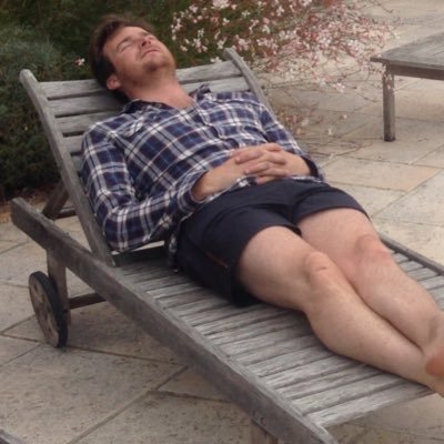 Gavsbar's profile picture. Proud Welshman. Is there any other kind?