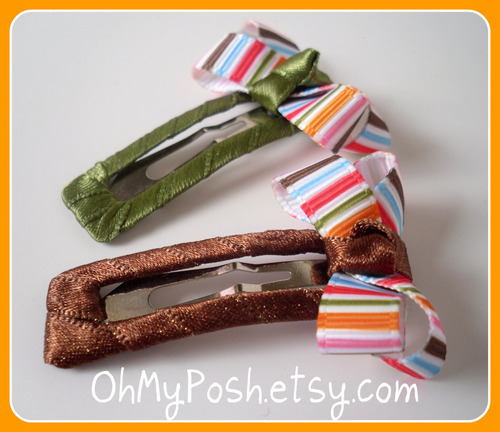 I'm a SAHM to 2 posh girls.I started making hair clips when my 2nd daughter was born. I now sell my creations on Etsy- Come by & take a look!