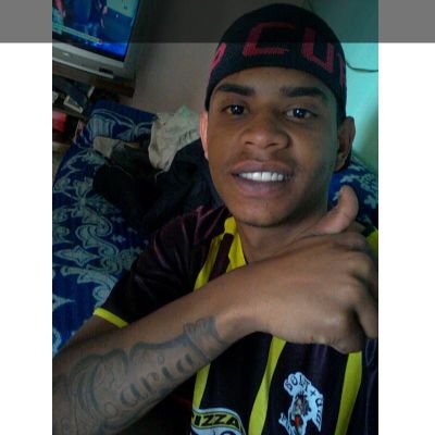 O $ ta pouco mas a felicidade não tem preço ☯🎭
