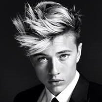 Luckyrsv2's profile picture. I am Lucky Blue Smith