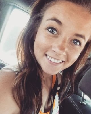 Sarahlew18 Profile Picture