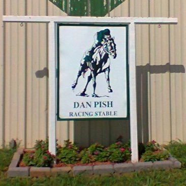 Thoroughbred racing stable, with more than 2,000 wins, based in San Antonio; Racing in OK, TX, LA. #horseracing