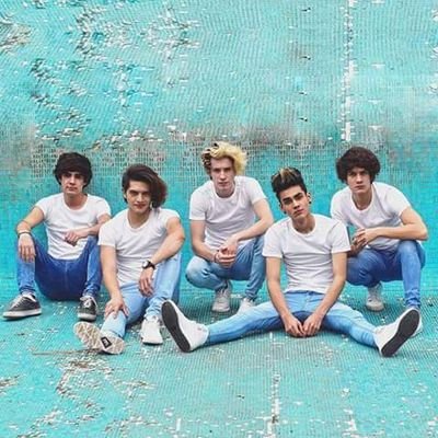 codigo_team's profile picture. siguenos en Facebook como Team Código Explosivo