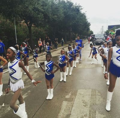 The Dazzling Divas are a competition/performance baton twirling team based out of Houston. Facebook- DazzlingDivasBatonTwirling Instagram- DazzlingDivasTwirling