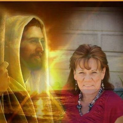 petroblig1966's profile picture. dancing