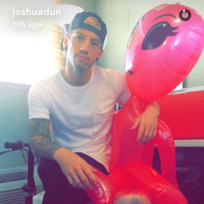 dunwiId's profile picture. ff from @finnsinging also to check indirects