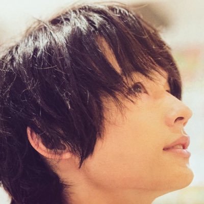 Aki S Orenji Z ルドルフ皇太子 Wキャスト 古川雄大vs京本大我 拾い画 Http T Co R2npvaz31s わりとそっくりだな 髪型とか髪色とかほぼ一緒だし笑 でも 個人的には大我の方が好み