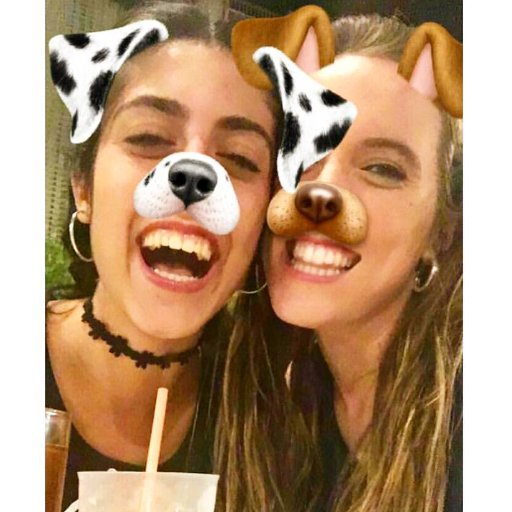 eleniitaavila's profile picture. Aprendiz de todo y maestra de nada.