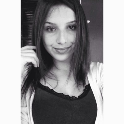 hellenffer_'s profile picture. Just have faith and put trust in Jah ⛅ Snap: fferhellen