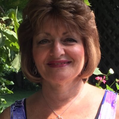DebraLynneMart1's profile picture. 