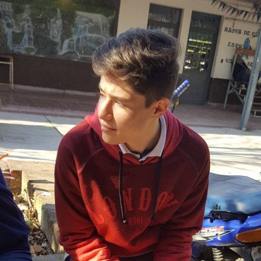 quizás no seas esa persona perfecta , pero eres lo único que deseo y todo lo que me hace falta para ser feliz