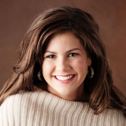 writer of stories about kissing and crime • Rep’d by Laura Bradford @bradford_agents • #PitchWars Class of '21