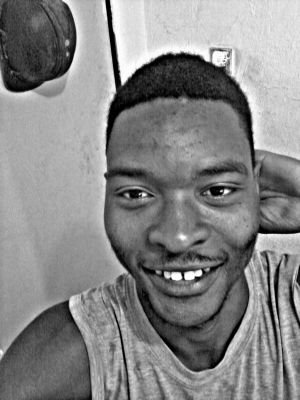 Richpapu46's profile picture. 