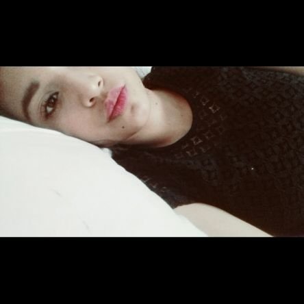 bieebsglams's profile picture. Valentina.