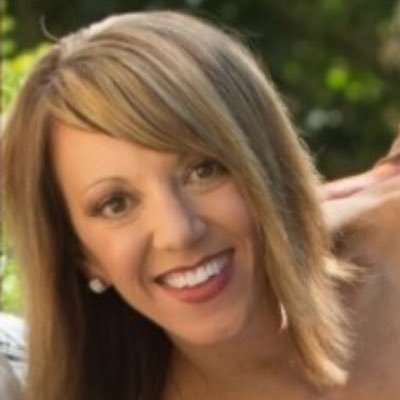 kimlathamleach's profile picture. 