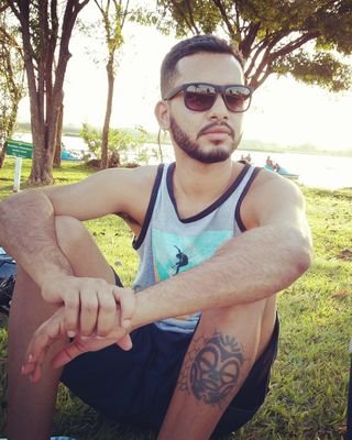Sillvonei's profile picture. Viver a vida !