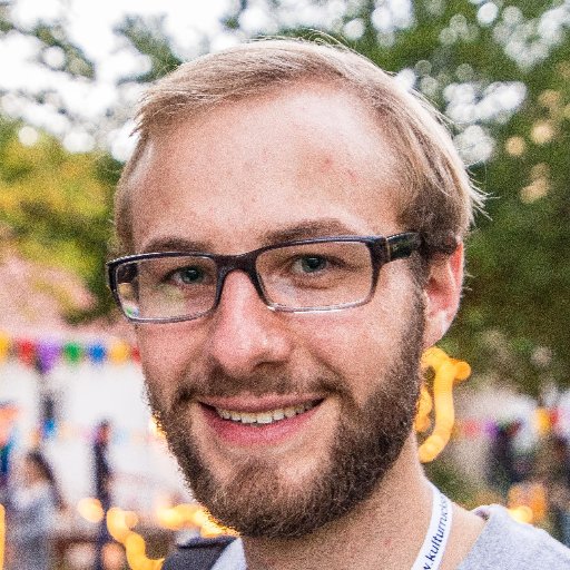 Medienpädagoge der Stadtbibliothek Minden | Spieletester:innengruppe Extraleben | Fxn_McFly | Teil von @eduthekp | he/him