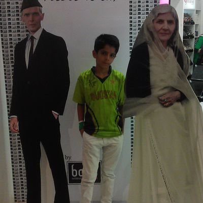 Naeem8004's profile picture. 