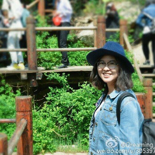 HowToSelect's profile picture. 