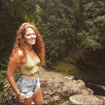 ElizabethMed's profile picture. hold me fast, 'cause I'm a hopeless wanderer