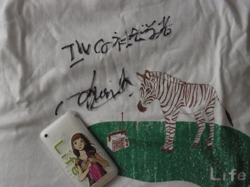 Recette's profile picture. TRONのようにマイナーです。当然、絶滅の危機です。最近、お仕事でデータ放送を勉強しています。
最近、お酒を飲んだときにフィルム写真データを見ると面白くなります。
デジタルよかうまいと思うのは、手塩にかけた分でしょうか？デジタルに何がたりないのでしょうか？？？