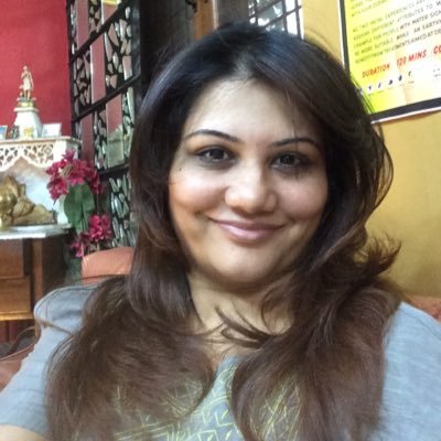 sarawgineetu's profile picture. Don't be judgemental..!!!