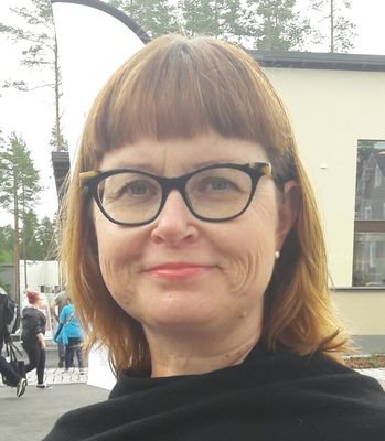 TarjaAiraksin's profile picture. Juuret Savossa. Asunut myös Kymenlaaksossa, nykyisin Keski-Suomessa. Aiemmin esihenkilö finanssialalla.