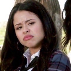 maierratrash's profile picture. @girlmeetsdobrev