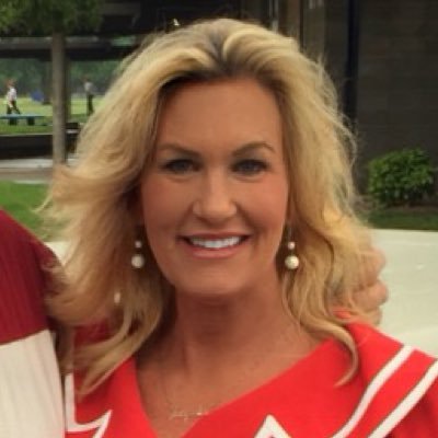 LincolnLogs42's profile picture. The Queen of DIS