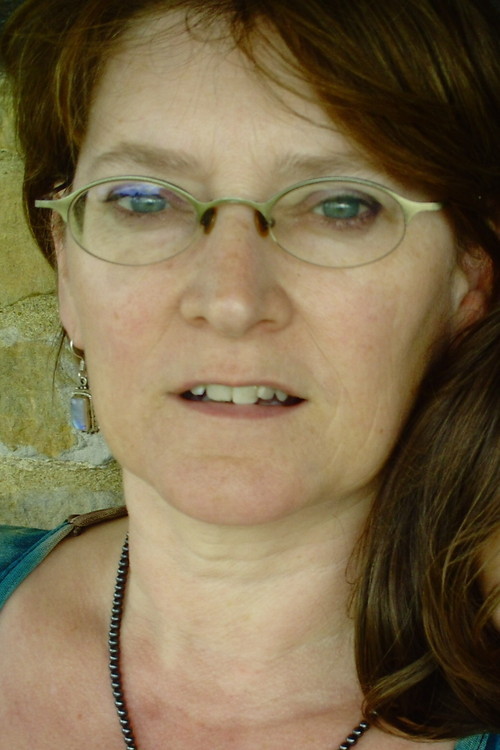 AnnickLentacker's profile picture. Therapist - Author - Teacher/trainer - Priestess