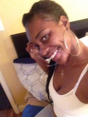 lashay_tyshell's profile picture. Cool chick princess type ready for my moment!!!  Ready to grind until I shine! positive vibes only!!!