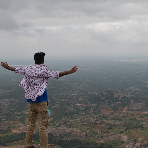 mailmrmanoj's profile picture. geek,wanderlust and an absolute pet lover