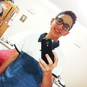 Profile Picture of Carlos Ramirez (@r_heraclio) on Twitter