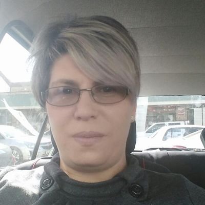 Acrookedhook's profile picture. 