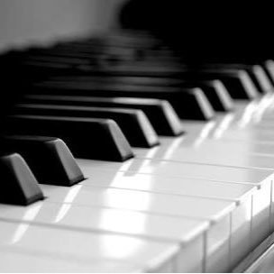 埼玉/高三/guitar/vocal/piano/弾き語りしますよかったらフォローファボリツお願いします！