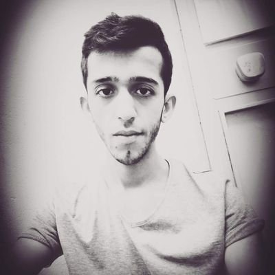 ahmtblt2727's profile picture. İnstagram:buluta2727

Galatasaray
Yay
uyumadan önce ne olur az da olsa sevsin, diye dua etmenin izahı olmuyor.