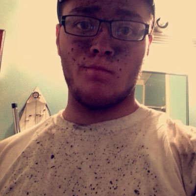 Profile Picture of Michael (@Fishburn_0021) on Twitter