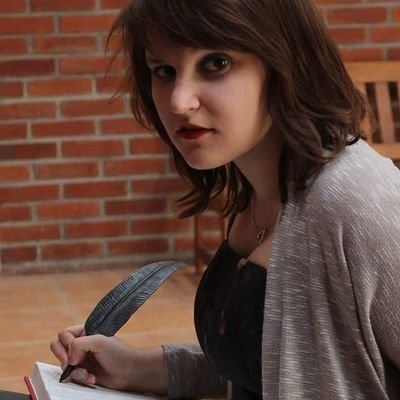 dagabobrowska's profile picture. fantasy writer, storyteller 📜🦉

English philologist, translator 🖋

reader, geek 📖

nautre photography lover 📷