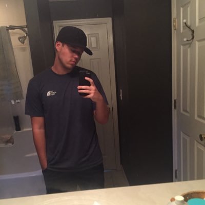 Kyle__Tbow's profile picture. Snapchat- kyle.tbow Instagram- Kyle.tbow