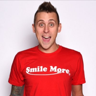 I am a fan of Roman Atwood. I'm not actually him but I will follow anyone who follows him as much as I can. THATS HOW I FEED MY EEL.