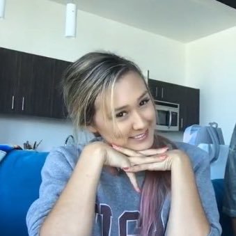 hi i love laur with all my heart