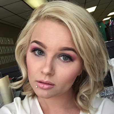 alliknight14's profile picture. 