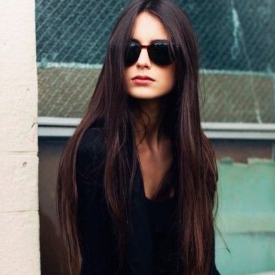 Delila_RPGWT's profile picture. Délila Marianne Vause | 18 ans | Célibataire | Solitaire, très solitaire.