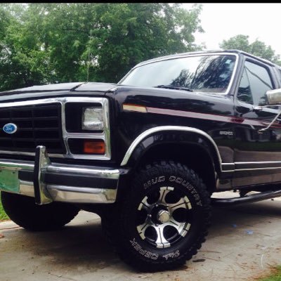 Juarez504's profile picture. 