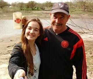 EstefiNeder's profile picture. 