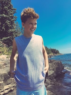 im a proud cutie  jacob is my bae✊proud fan   @jacobsartorius follow me please ☺ i love jacob so much✊ #nohate  wear my sweatshirt yes please b