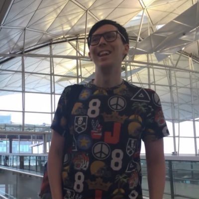FOLLOW @REBORNHOWELL